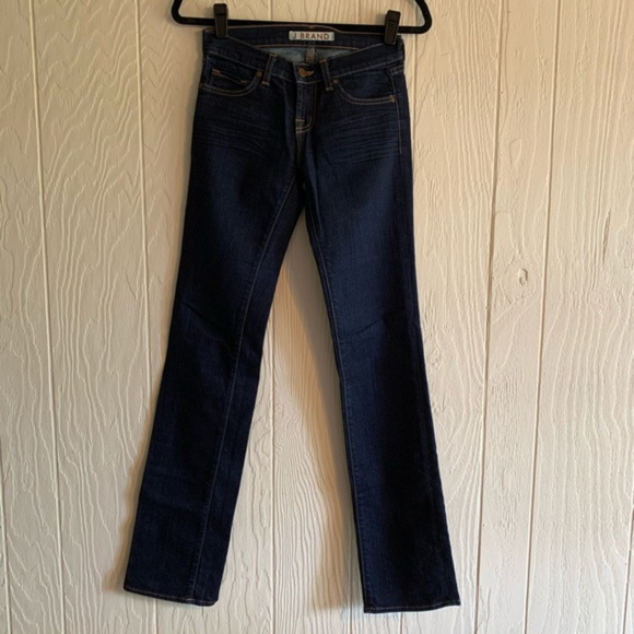 J Brand 914 INK Straight Leg Jeans - Picture 2 of 9